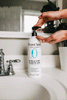 hand pumping hair & body babywash